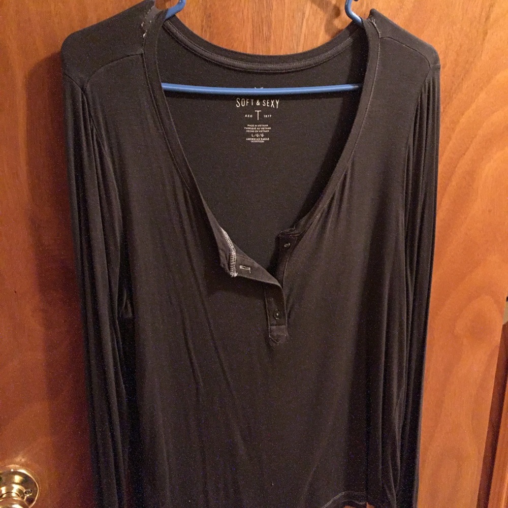 AE Soft & Sexy Top